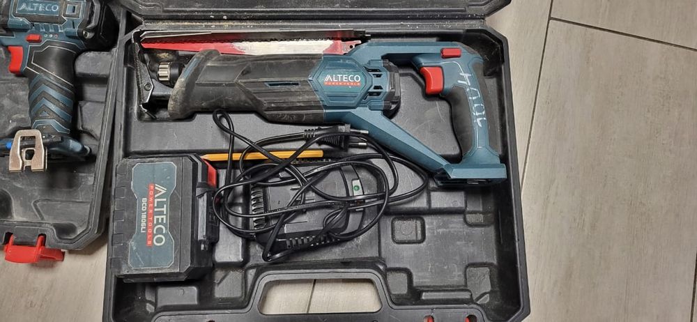 Строительный электроинструмент