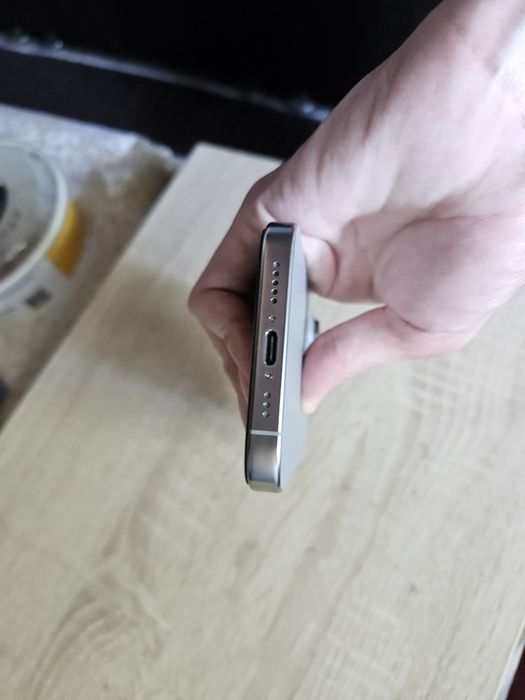 IPhone 16 pro LLA