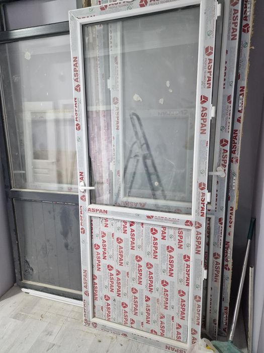 Пластиковые двери и окна