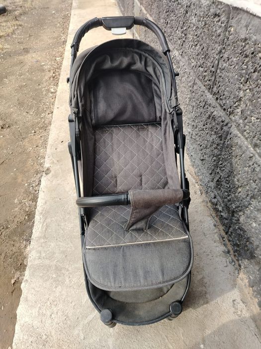 Коляска. М-стар. Б. У