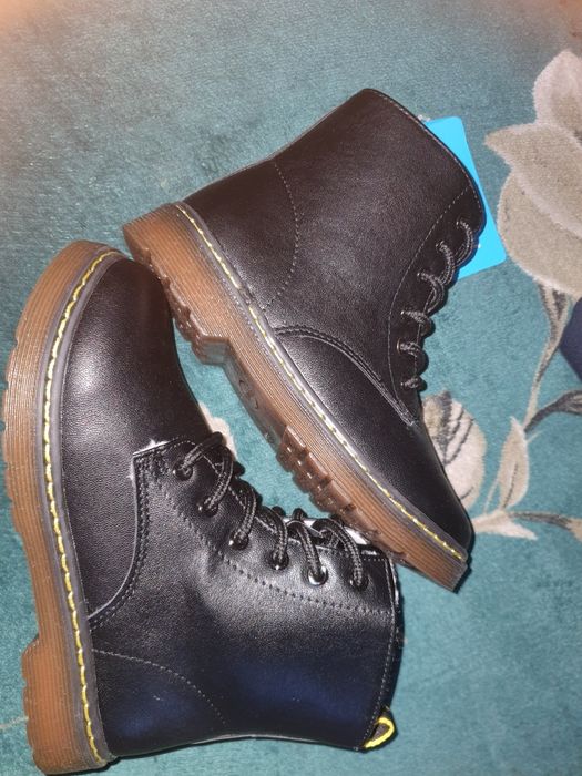 Ghete ,cizme copii marimea 30