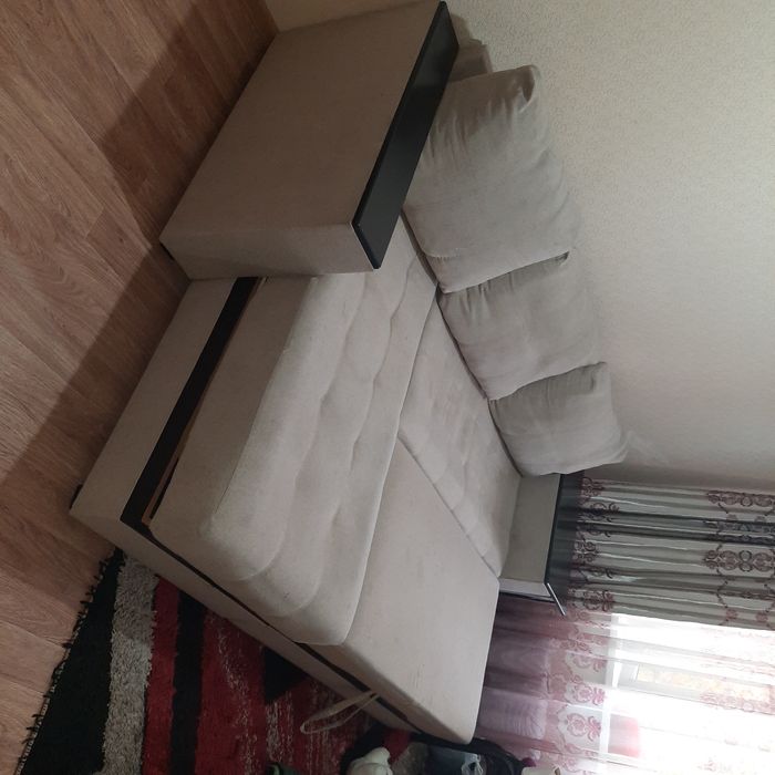 Диван для гостиной