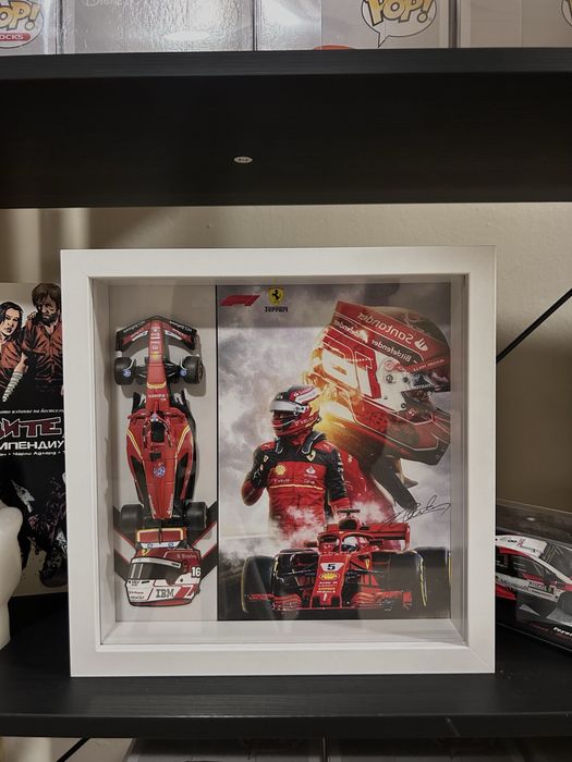 Уникални арт рамки с метални модели коли - 1:64 / 1:43 / 1:24