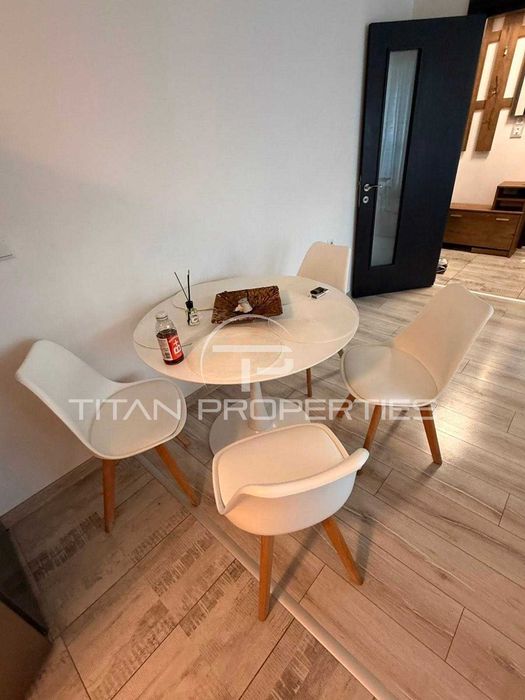 Продава се Двустаен апартамент в Пловдив, Христо Смирненски - 60 кв.м за 2584 €/кв.м - Снимка #3