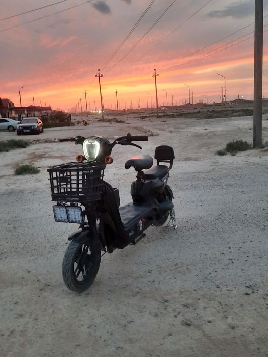 скутер и пс4 сатылады