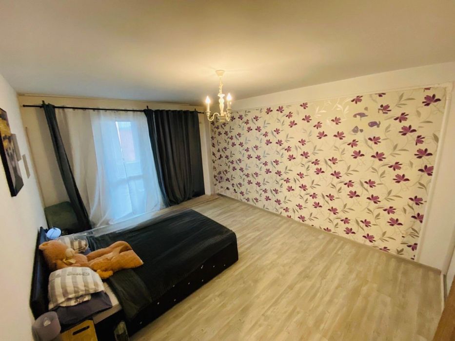 Vand apartament 3 camere Platanii Residence