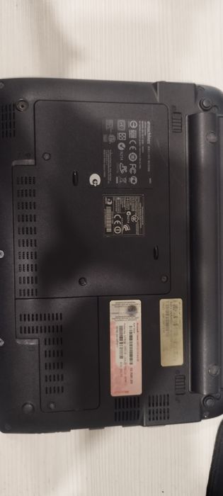 Нетбук eMachines eM350