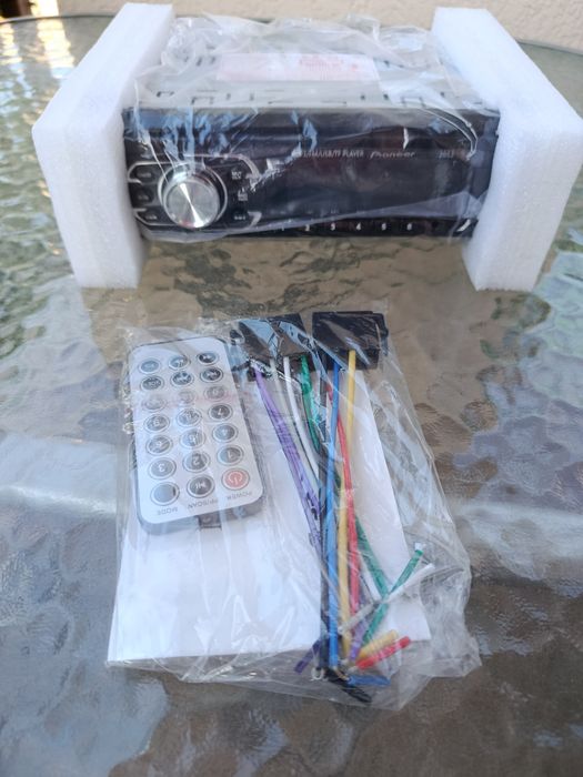 Автомобилно радио Pioneer