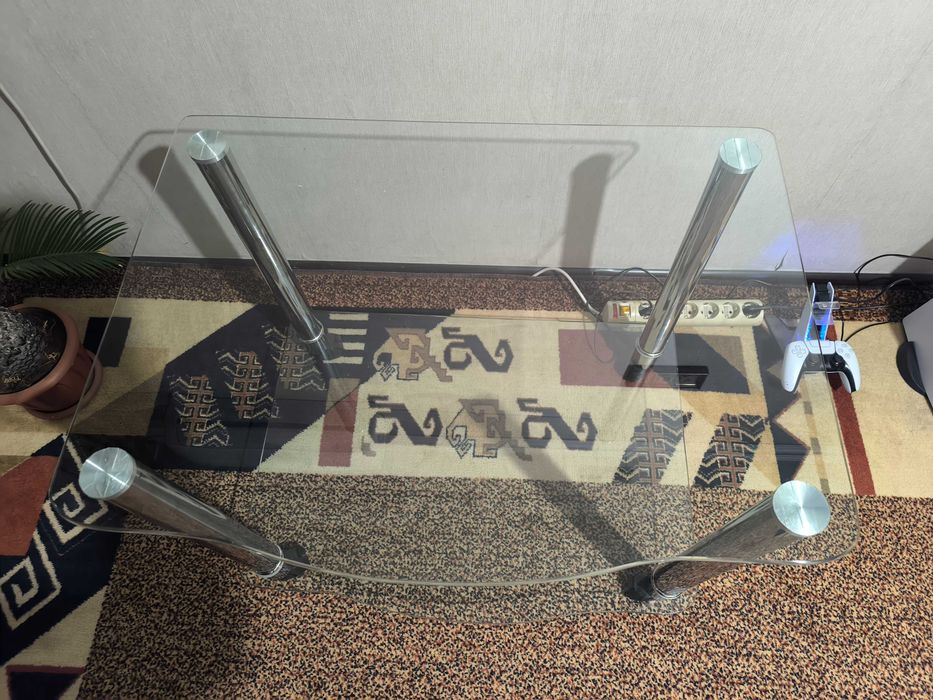Стол стеклянный б/у