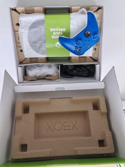 Xbox series s приставка