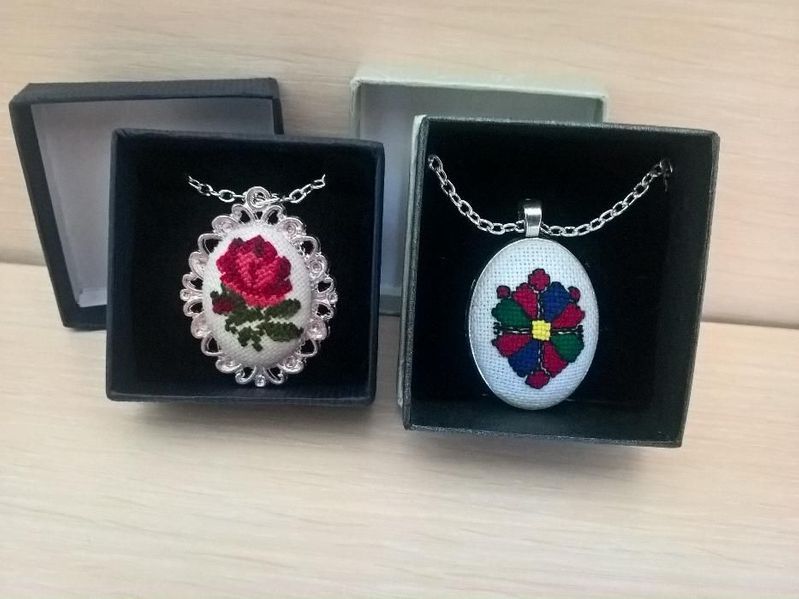 Ръчно изработени бижута