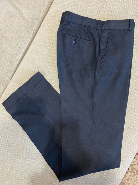 Продаю мужской костюм