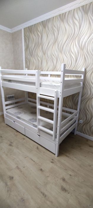 Двухъярусная кровать