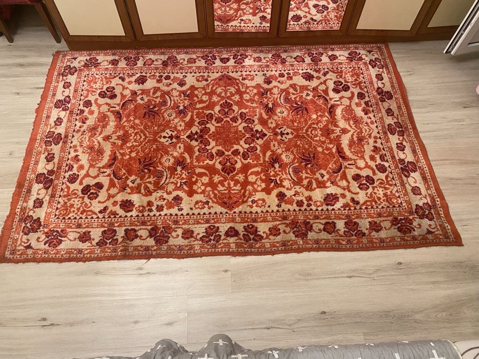 Ковер в отличном состоянии