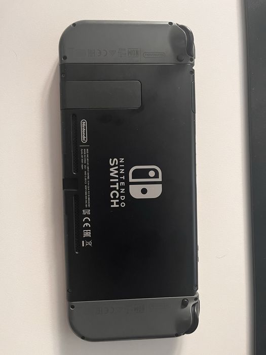 Nintendo Switch V2 + 3 игры
