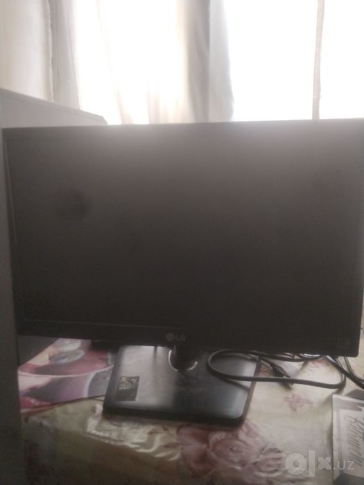 Kompyuter sotiladi bitta simi yo'q 550000 so'm kelishtirib beramiz