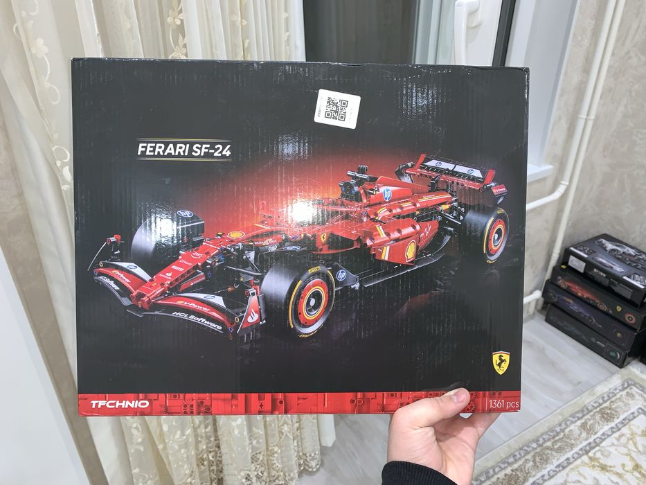 Lego Technic Ferrari sf-24