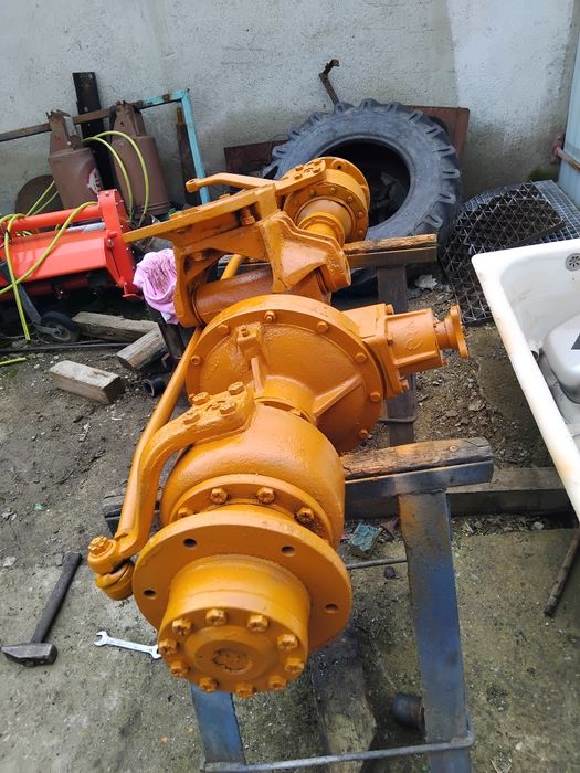 Vînd punte 651 plug pp3 pe sina