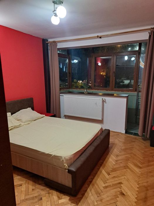 Apartament Eroii Revoluție de închiriat - Vedere 5