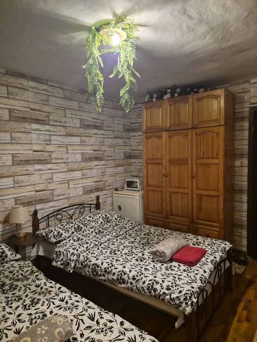 Стая до Медицински Институт - 255 €