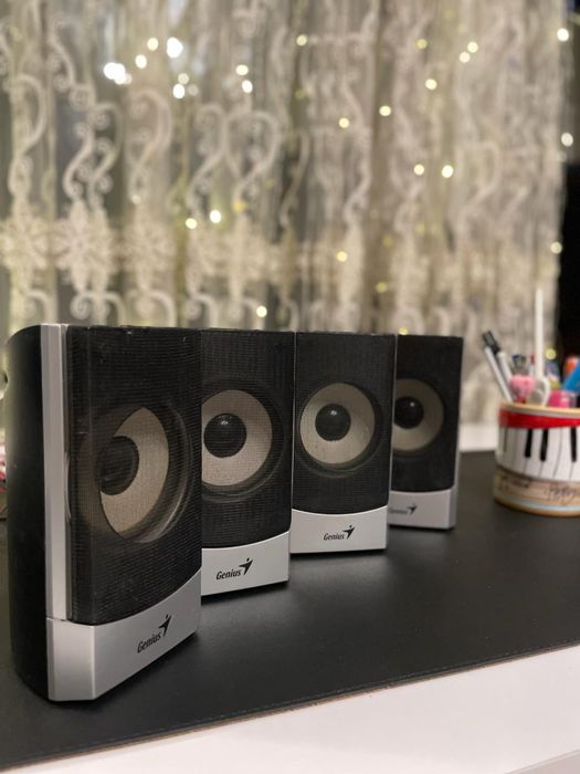 Продам компьютерные колонки фирмы genius