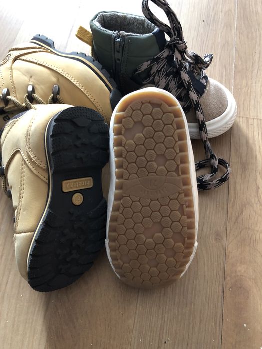 Gheata Firetrap noi masura 20 și gheata 21 Zara