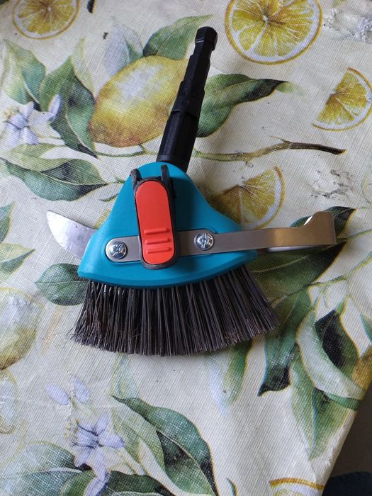 Perie pentru buruieni GARDENA, Combisystem 3608-20, 3 in 1, fara coada