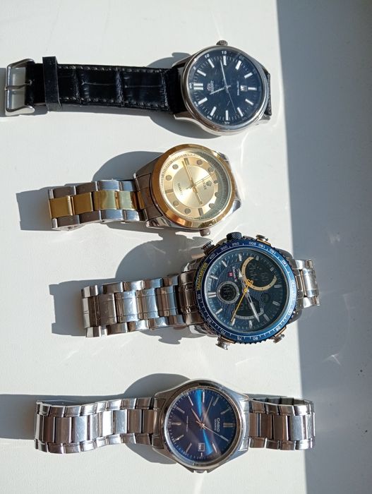 Продам часы для мужчинь