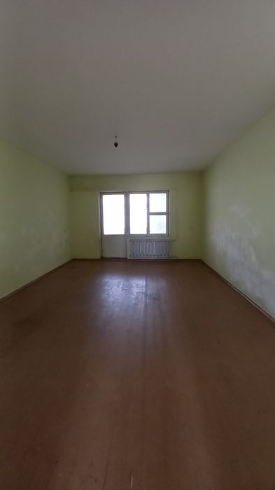 Ховли котеж сотилади