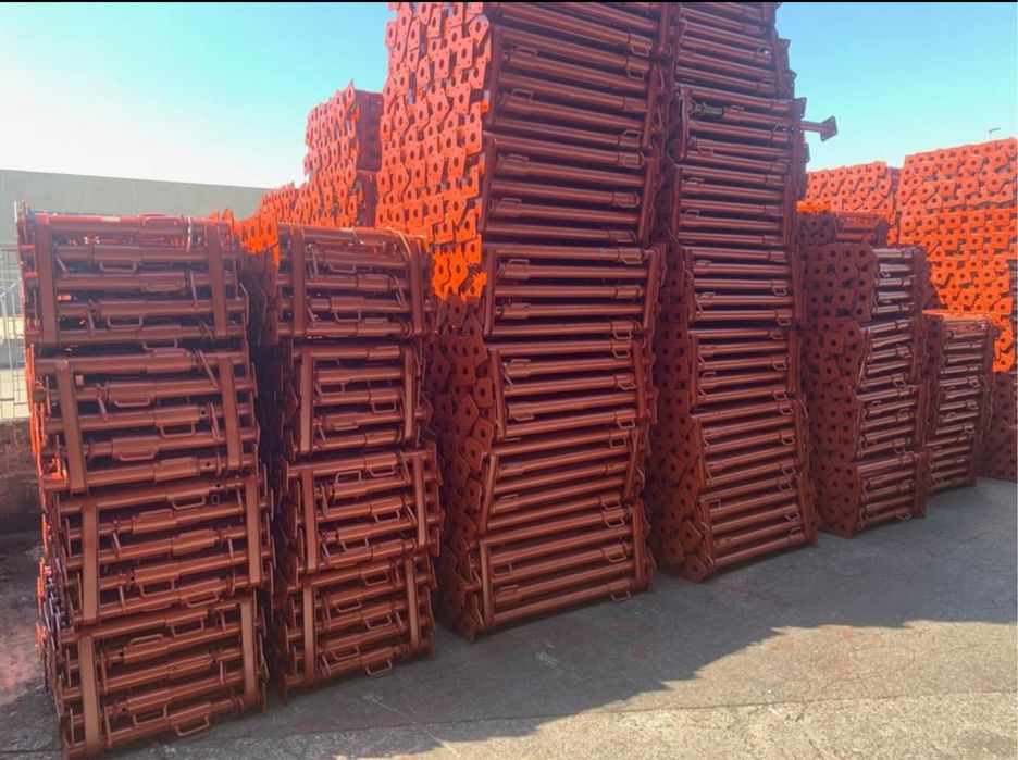 Popi metalici telescopici 2m / 3,6m - Import Italia