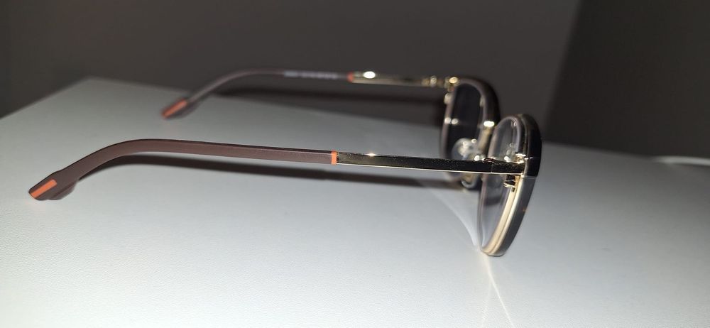 Rama de ochelari cu Clip-On
