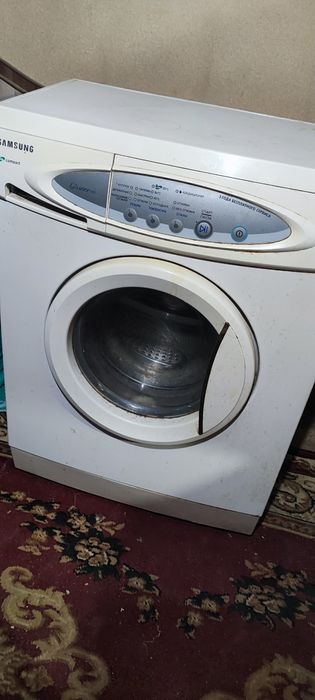 Продам стальную машинку