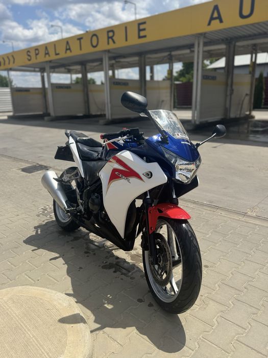 Vand Honda Cbr 250 R