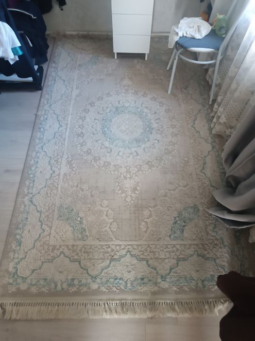 Продам ковры не дорого