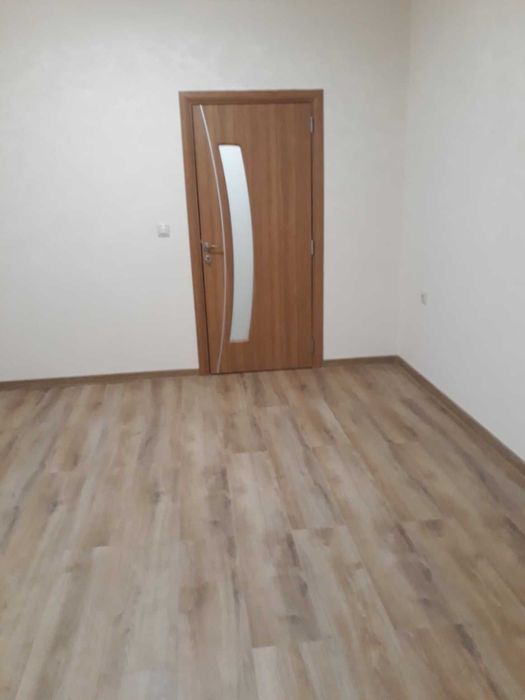 Дава се под наем Двустаен апартамент в Айтос - 76 кв.м за 561 € - Снимка #5