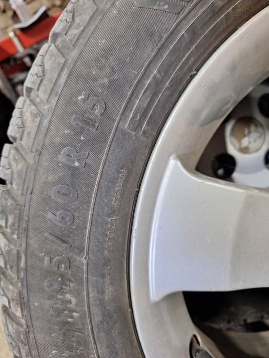 Гуми втора употреба