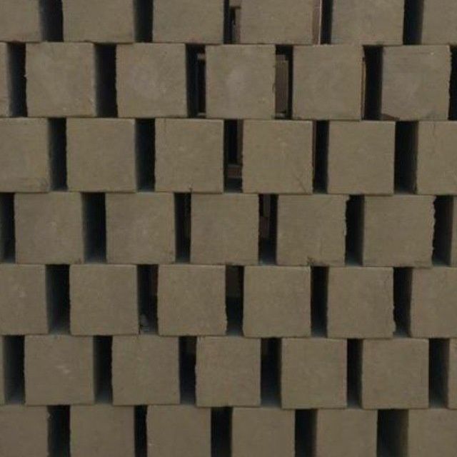 Loy blok gisht pishiq quyiladi razmeri 32×15 narxi 1.500 manzil qibray