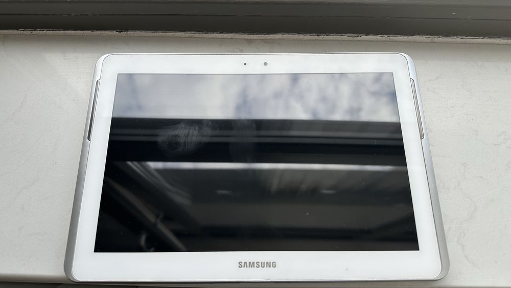 Планшет Samsung Galaxy Tab 3 10.1 GT-P5200 б/у