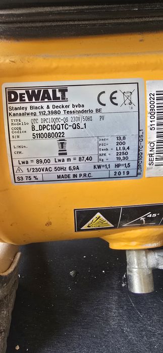 Dewalt compresor aer