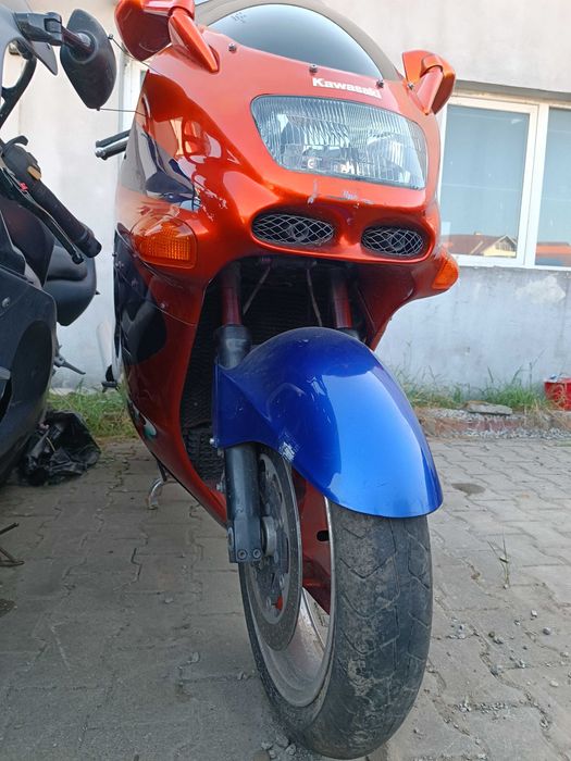 Suzuki Vstrom Dl1000/ Aprilia Pegaso 650 /  Kawasaki ZZR1100
