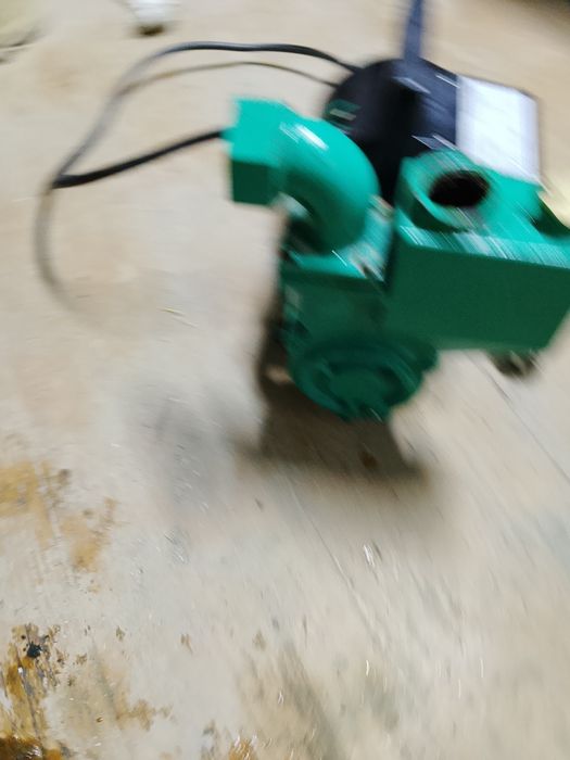 Продам насос в хорошем состоянии