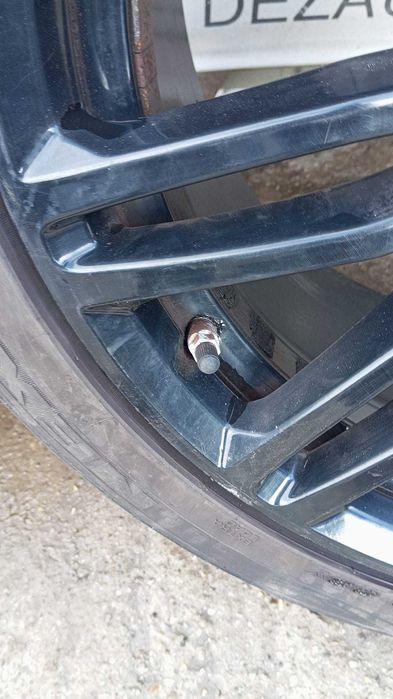 Jante originale BMW Seria 5 G30/G31 2 latimi 275/35/R19 si 245/40/R19