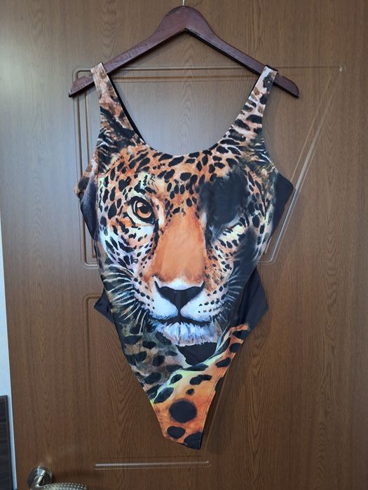 Дамски бански костюми