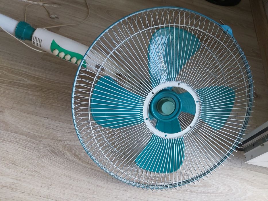 Вентилятор напольный