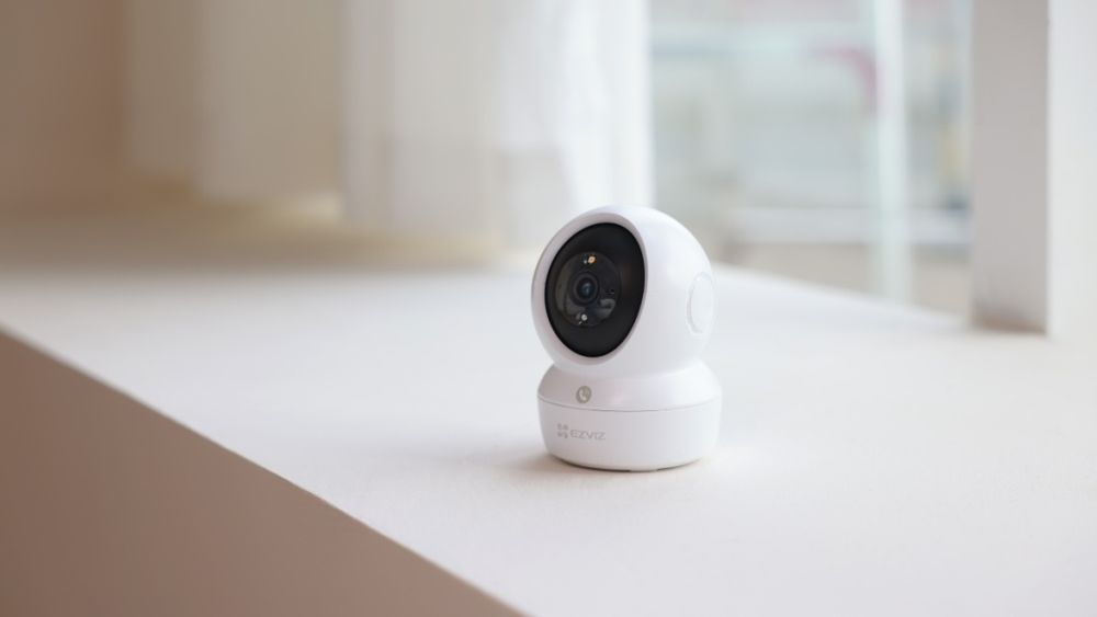 Ezviz SMART camera H6c pro 1080  OPTOM