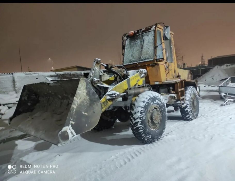 Продам погрузчик фронтальный