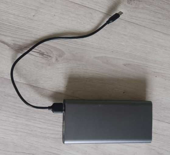 Продам отличный повербанк