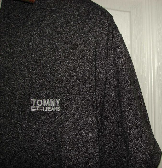 Tricou TOMMY HILFIGER JEANS, Marimea M, Gri, Autentic/Original