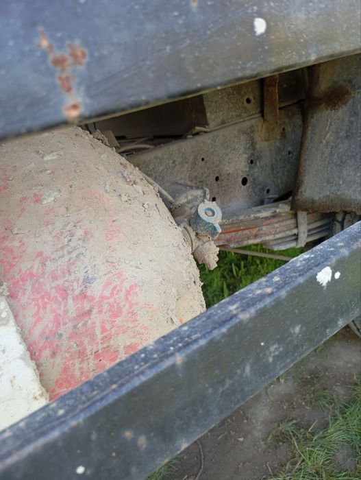 Ford tranzit 1990 yil gaz benzin samosvalga tayyorlangan balonlar zoʻr