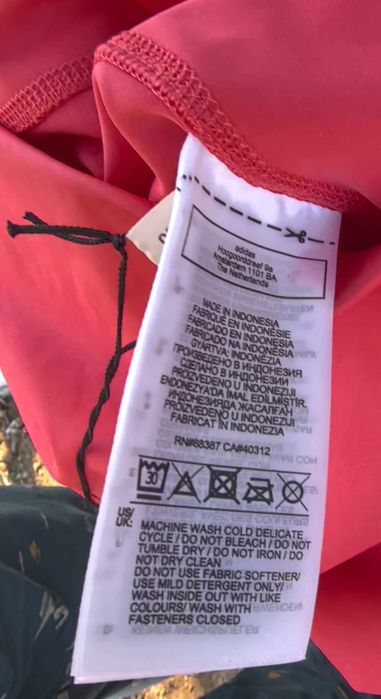 Adidas Stella McCartney оригинален дамски клин нов М размер